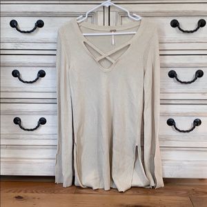 Adorable FREE PEOPLE top